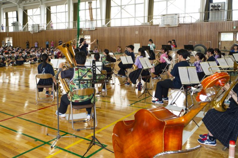 創立125周年を彩る感動のハーモニーとサプライズ！開祭式を彩った吹奏楽部と先生方の熱演！