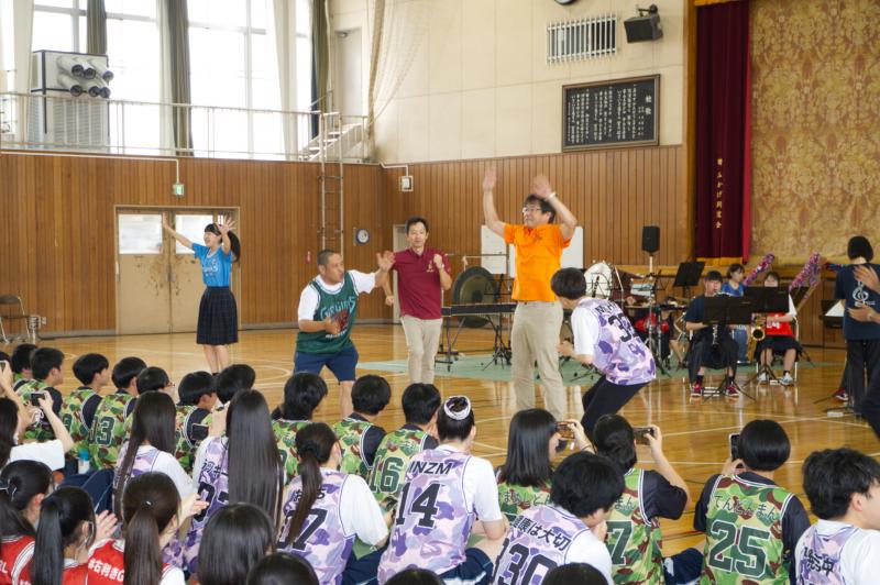 創立125周年を彩る感動のハーモニーとサプライズ！開祭式を彩った吹奏楽部と先生方の熱演！