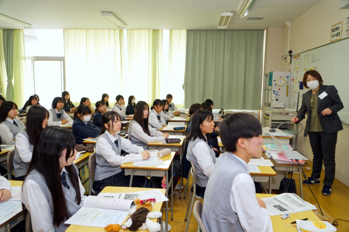 「面白い！」が未来の道標に。～1年生、大学模擬授業で世界が広がる～