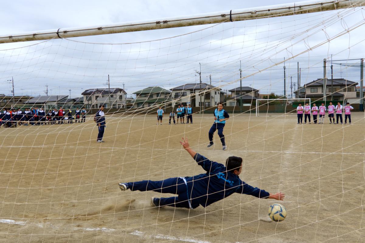曇り空を吹き飛ばす熱気！ 若き力が躍動した弐翔祭・球技大会